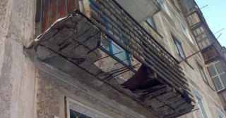 Демонтаж балкона Сарапул, цена от 2912 руб.