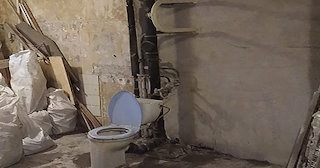 Демонтаж сантехкабины в панельном доме - цена от 1022 рублей | Сварной-Срл